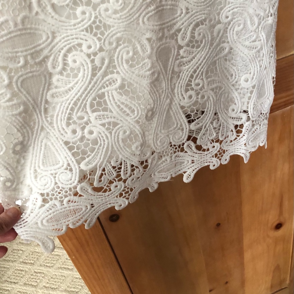 - LULUS - WHITE LACE DRESS - Picture 5 of 12